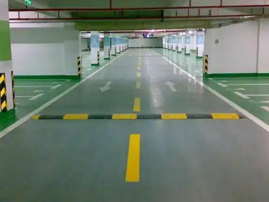 專業(yè)停車位劃線，解鎖高效停車與安全管理的關(guān)鍵密碼