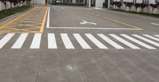 蘇州姑蘇區(qū)廠區(qū)車(chē)位劃線施工？打造有序高效廠區(qū)